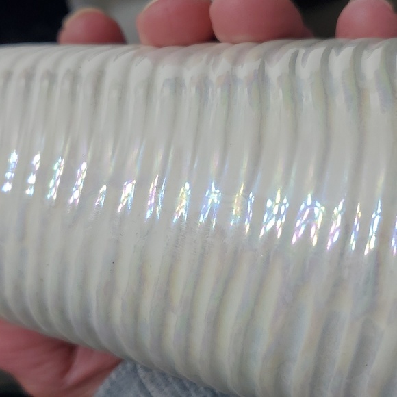 Mother of Pearl Halographic Ceramic Beach Seashell Pump Lotion/Soap Dispenser - Picture 3 of 5